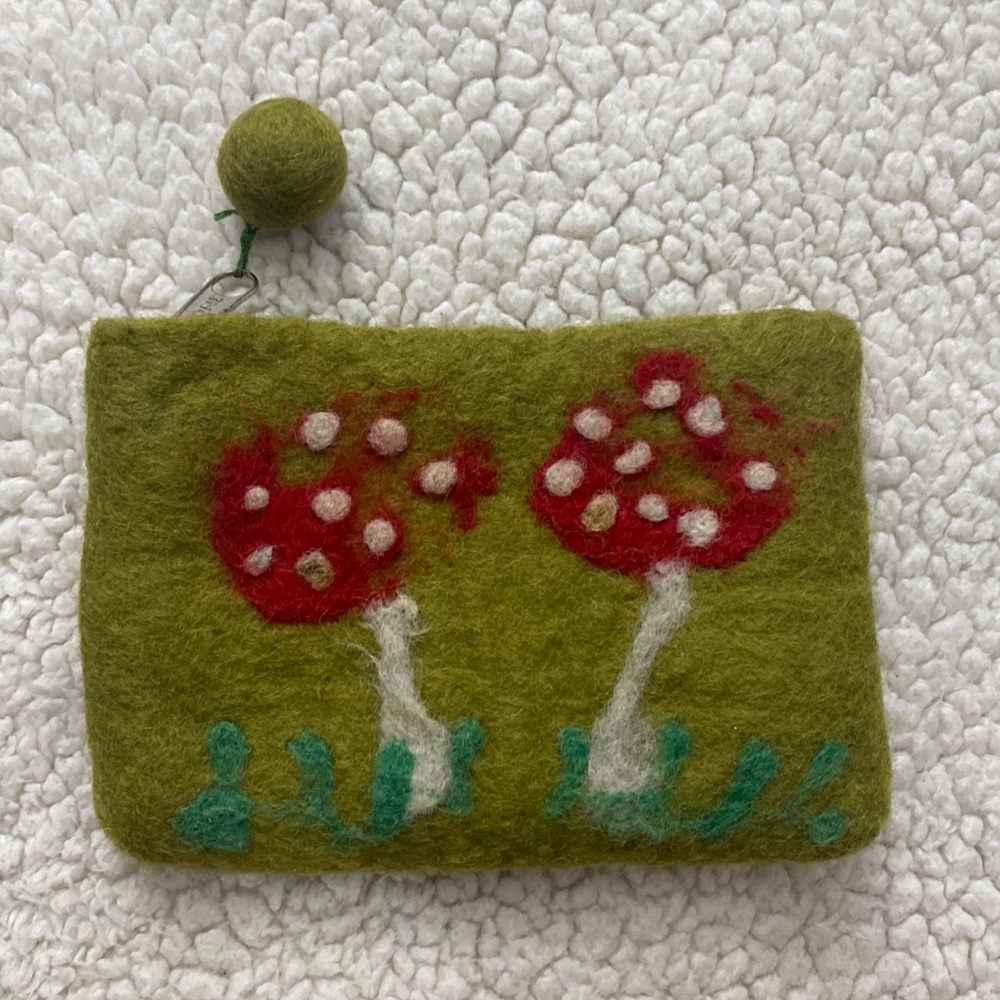 mushroom coin purse
